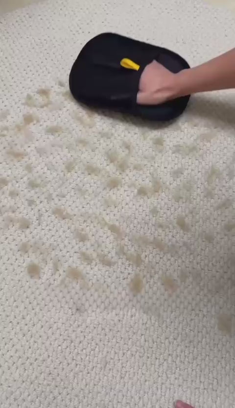 GUANTE REMOVEDOR DE PELOS PERRITO Y GATITOS